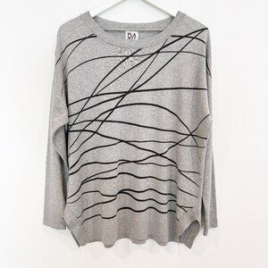 Planet by Lauren G Abstract Artsy Knit Sweater Gray One Size‎